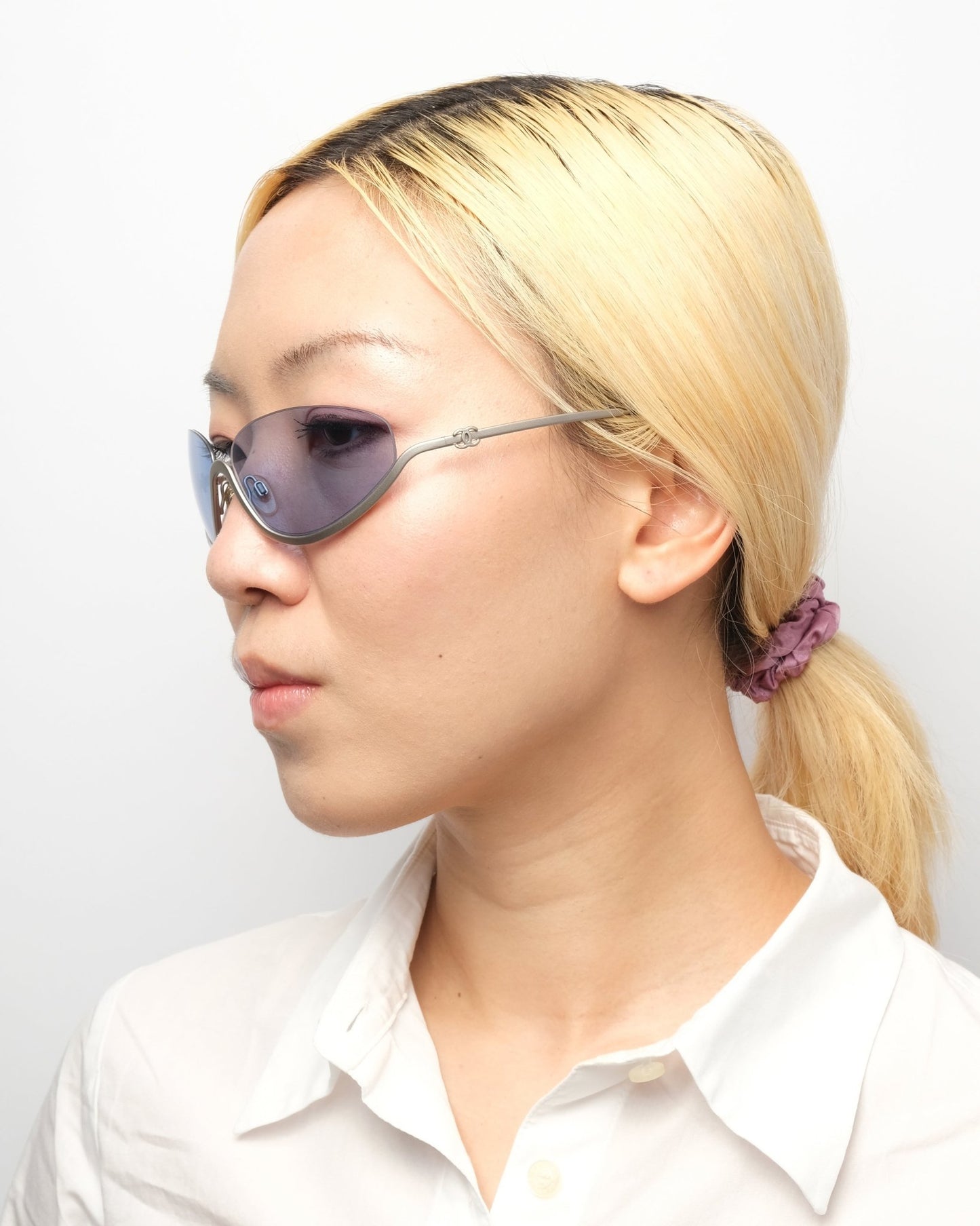 SS2000 Chanel Half - Rim Sunglasses in Satin Silver - Sunglasses - image - 6