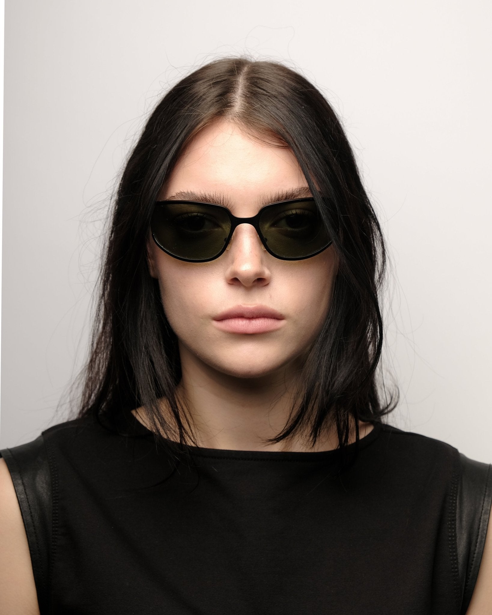 Giorgio Armani-Giorgio Armani Fall 2002 sunglasses vintage Sunglasses – The Dryads