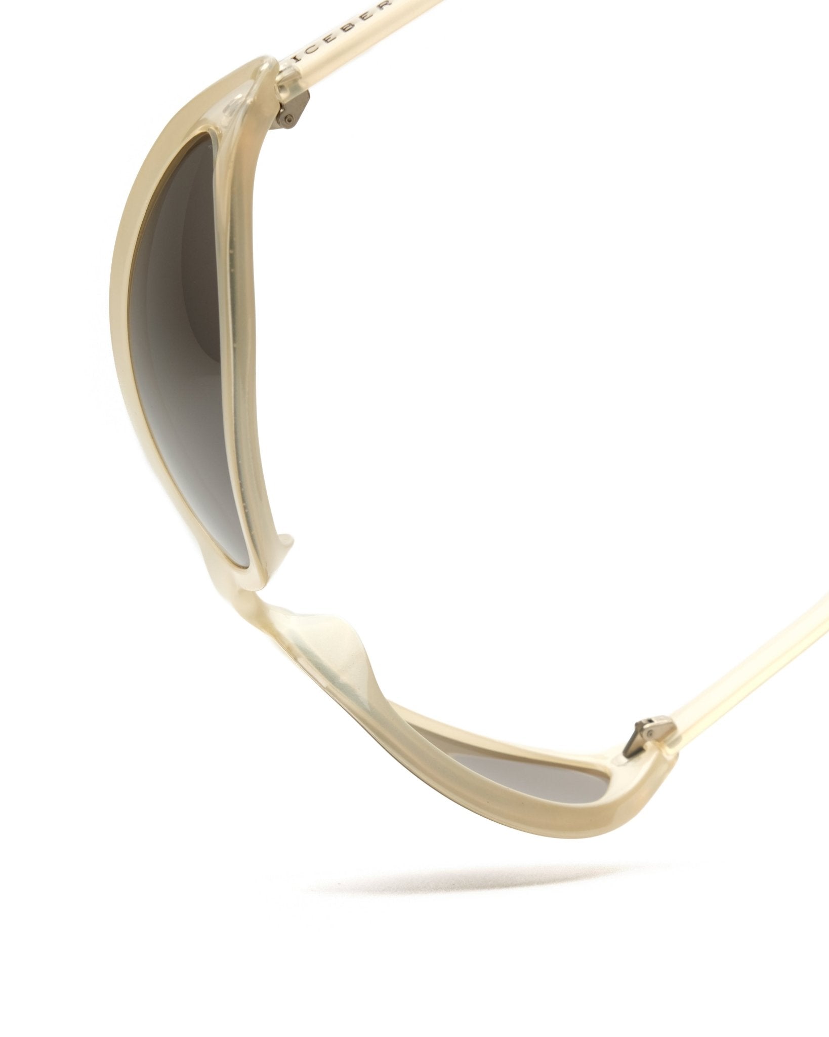 Iceberg - Iceberg wraparound vintage Vintage Sunglasses – The Dryads