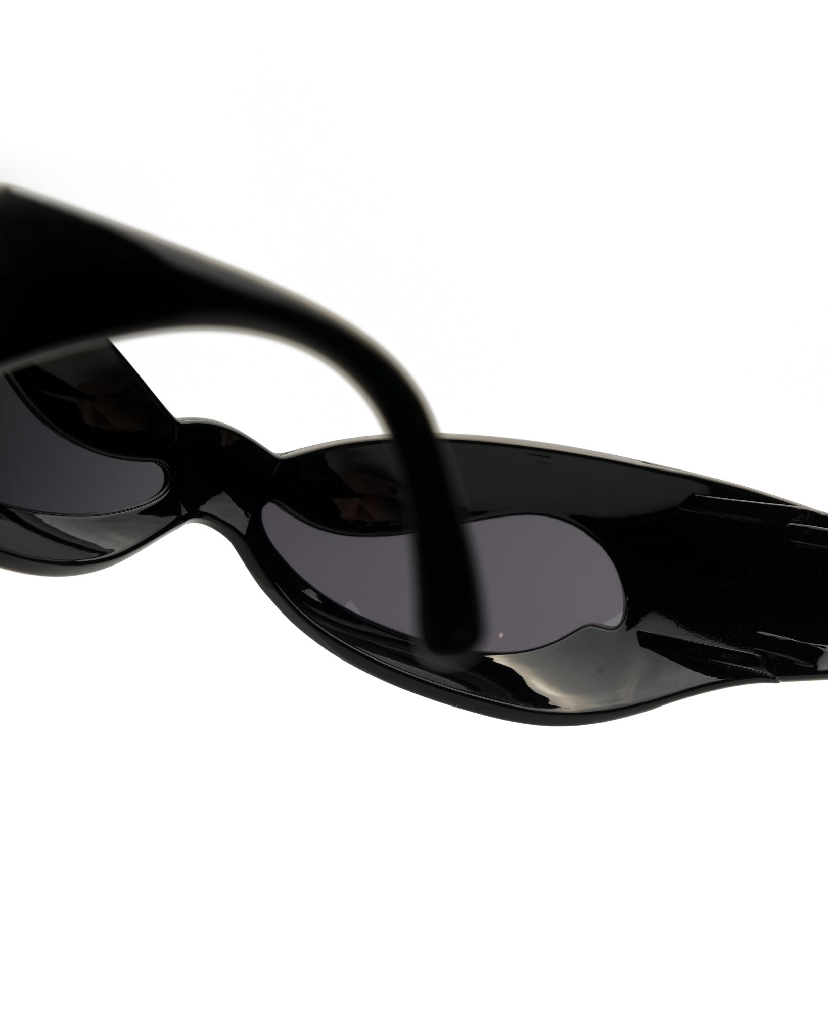 Jeremy Scott x Linda Farrow - Jeremy Scott x Linda Farrow wraparound sunglasses vintage Sunglasses – The Dryads